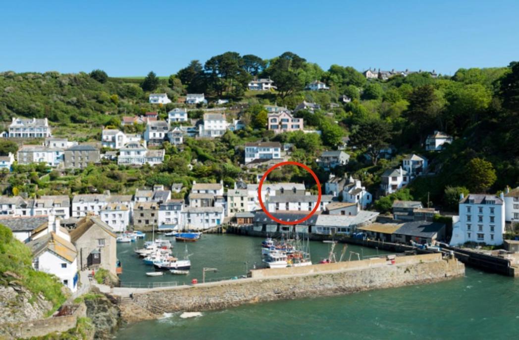 Spindrift Is A Beautiful Newly Refurbished Three Bedroom Private Family House Located On The Old Harbour And The Coastal Path In The Heart Of Beautiful ポルペロ エクステリア 写真
